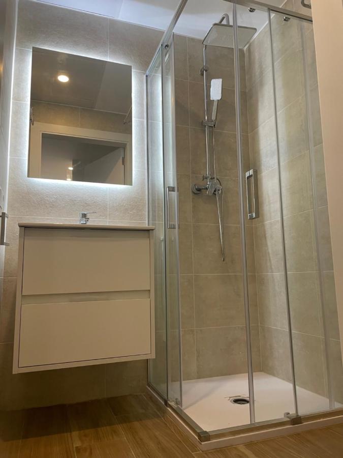 Travel Habitat Ave Sorolla Suites Valencia Buitenkant foto